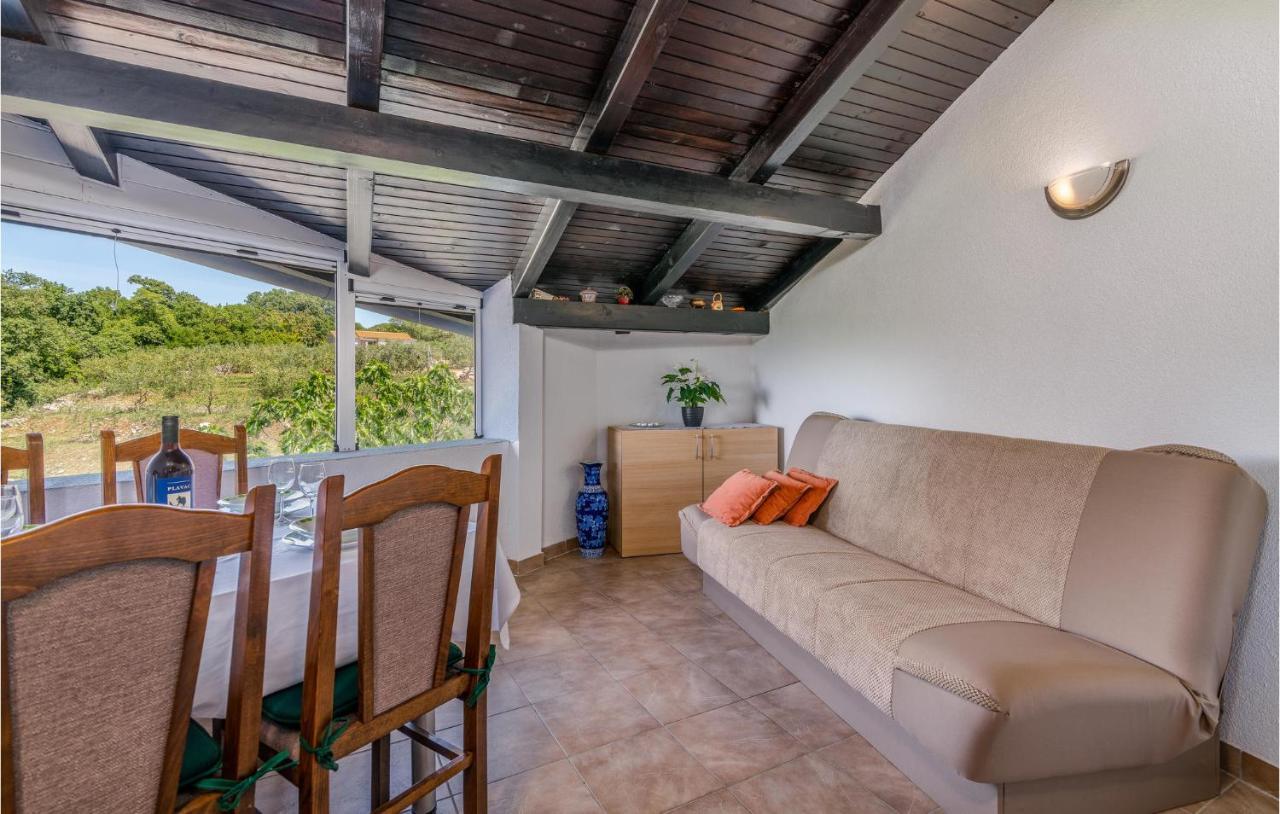 Amazing Apartment In Zupanje With Wifi Exteriér fotografie
